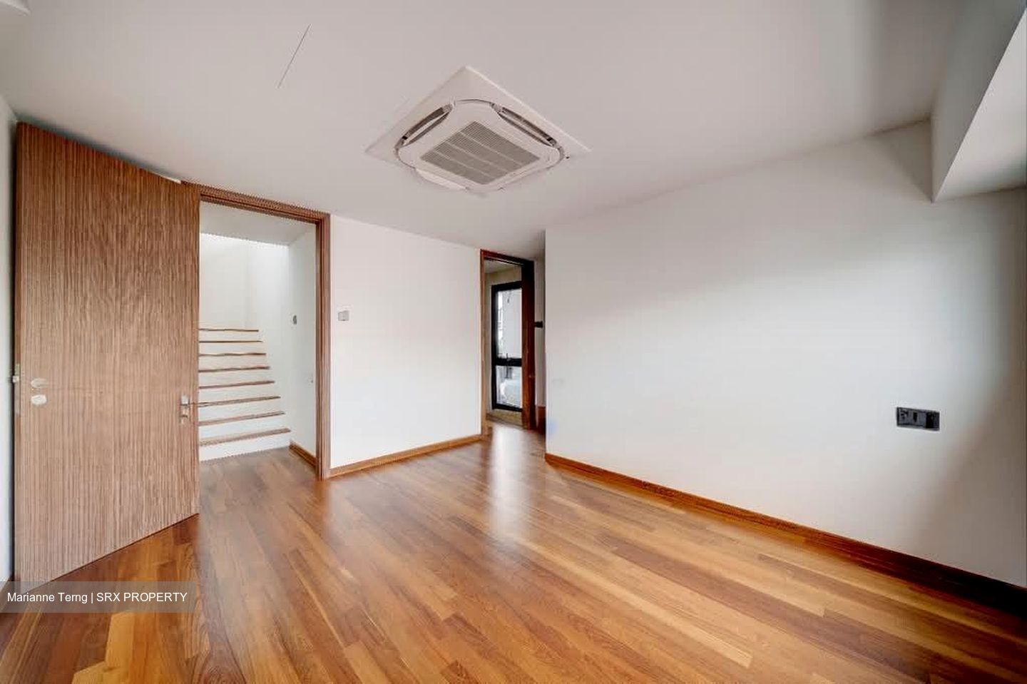 Serangoon Garden Estate (D19), Semi-Detached #586012611